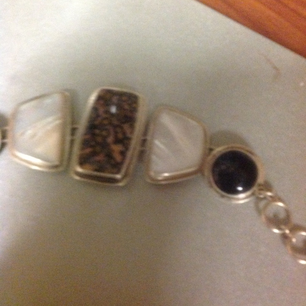 Link bracelet - Picture 3 of 4